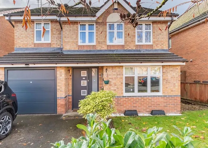 Spacious 3-Bed Home - Nature Reserve Retreat