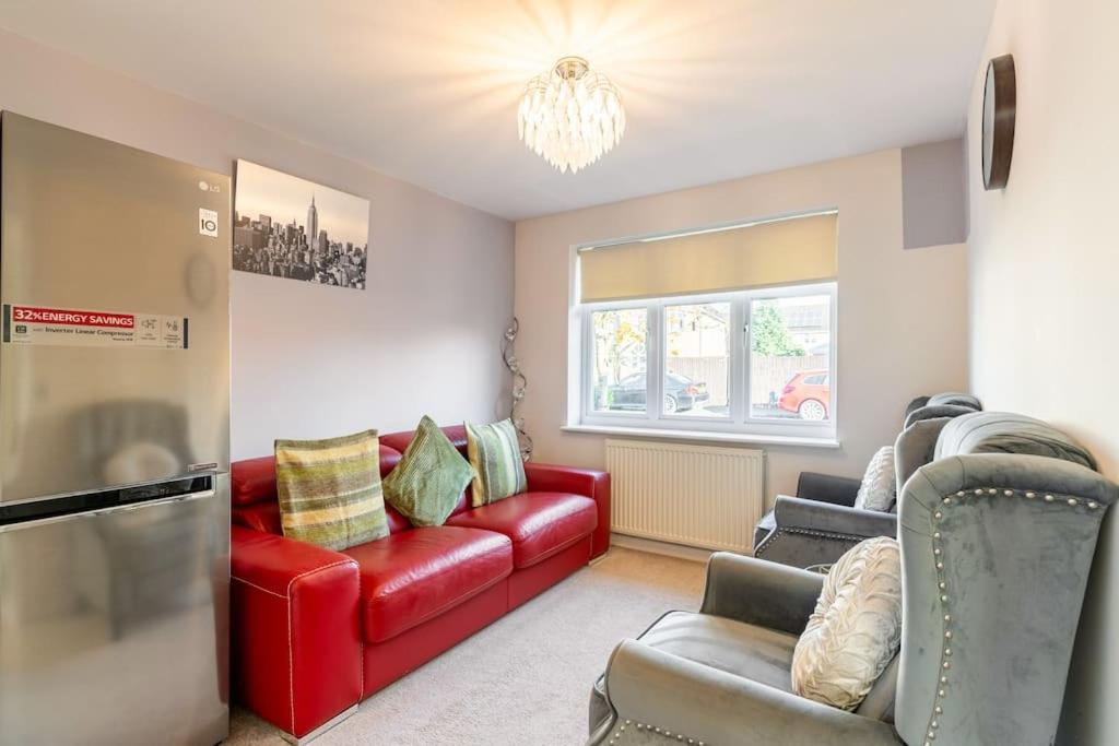 Spacious 3-bed - Nature Reserve Retreat